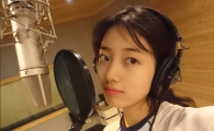 수지, 굴욕없는 '완벽' 민낯 셀카 공개..."곧. 15분 후에"