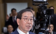 [2017국감]박원순 시장 "3선 도전, 여러가지로 고민 중"