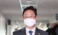 박범계 신임 법무부 장관, ‘검찰개혁 완수’ 사명 이뤄낼까