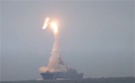 러시아 "극초음속 미사일 '치르콘' 시험발사 성공"