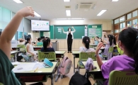 [7세 초등 입학 파장]학생·학부모 고려 없는 일방통행…거센 후폭풍