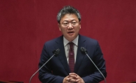 與, 김용 구속에 이재명 십자포화… "검은 돈 흔적 지울 수 없어"