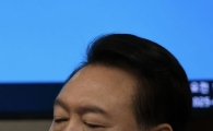 검찰, 尹 사저 아크로비스타 압수수색…건진법사 의혹 수사