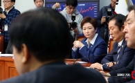 [단독]이언주, '합성 음란물 유포' 기업인 경찰에 고소