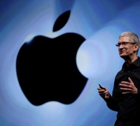 Will Apple CEO Tim Cook Step Down Next Year? Succession Plans Accelerate Amid Departure Speculation