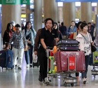 8만원대 강릉호텔 60만원대 '껑충'…한·중·일 황금연휴 이미 '만실' 