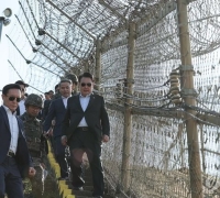 尹 "힘으로 안보 지킬 때 일자리 만들고 성장할 수 있어"