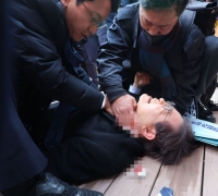 '가덕도 테러' 조력자 확인…범행 부추긴 前 직장동료