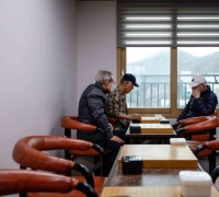 Senior-Friendly Industry Worth 85 Trillion Won, But Silver Housing Market Only 240 Billion... "Sales Must Be Permitted" [Open-Door Silver Housing]