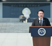 尹 "北 위협 결코 좌시 안해…평화는 힘으로 지키는 것"(종합)
