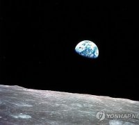 55년전 '지구돋이' 사진 찍은 아폴로8호 우주비행사 앤더스 별세