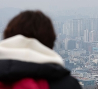 정부 "서울 집값 상승세 둔화…또 들썩이면 토허제 등 규제 카드"