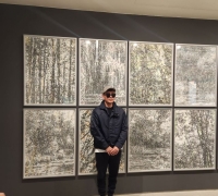 A Brilliant World of Light in Blurred Vision... Shin Kyungchul’s ‘Light Between Air’