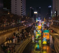 서울관광재단, 청계천 빛초롱축제 기간 2주 연장 '18일 종료'