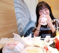 1300만 구독자 '쯔양' "절대 입금하지 마세요" 경고한 까닭