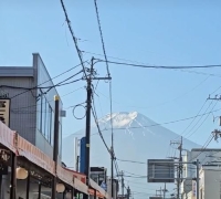 버킷리스트서 지우세요…"삶이 위협 받아" 후지산 마을, 특단의 결정 내렸다