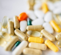 "조미료 퍼먹는 셈" 먹는 알부민 인기에 전문가 경고