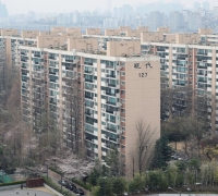 Seoul Home Prices Rise in March Except for Three Gangnam Districts... Jeonse Growth Rate Hits Three-Month High (Update)