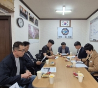 Mayor Seo Hogwan of Masanhappo District Visits Sanhodong Shopping Street and Burim Market