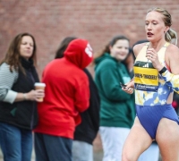 "Challenging as Both Mother and Athlete": British Runner Completes Full Marathon at 22 Weeks Pregnant