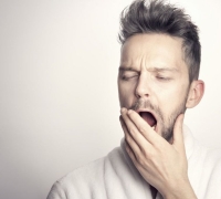 Tossing and Turning All Night, Nodding Off During the Day... Risk of This Disease Rises Significantly After 30 Years