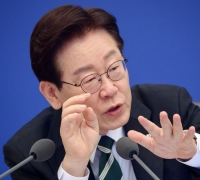 李대통령 "조작기소 특검, 민주당이 의견수렴·숙의 거쳐 판단"