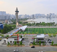 속초 엑스포 잔디광장 새단장…시민 곁으로 돌아왔다