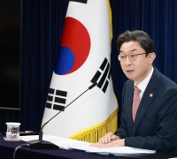 이억원 "금융사 포용금융 최고책임자 지정 추진"…연체채권 추심업, 허가제 전환