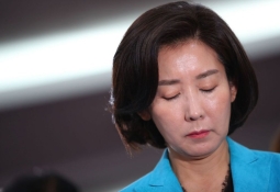 "동의 1명도 없어 놀라 자빠질 일"…나경원 치명타