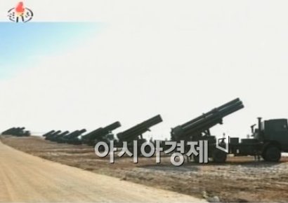 [양낙규의 Defence Club]북한 신형방사포 사격훈련… 전력배치 완료
