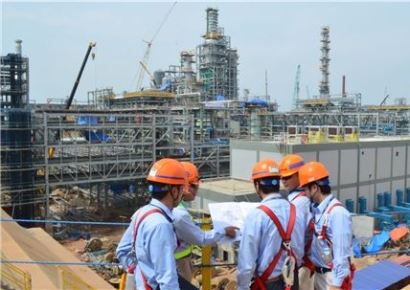 해외건설 투자금 '최대 60%' 정부가 댄다…매쿼리 등과 공동펀드도 조성