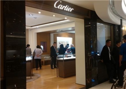 "명품 브랜드 왜 이러나"…까르띠에도 개인정보 유출