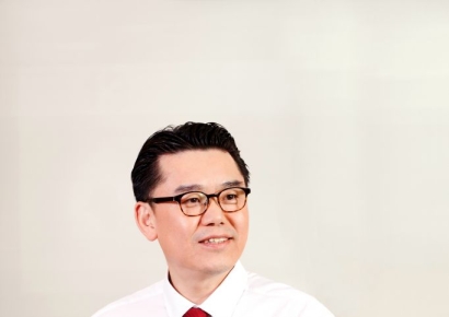 하이트진로, 14년 만의 리더십 교체…'장인섭 체제' 글로벌 공략