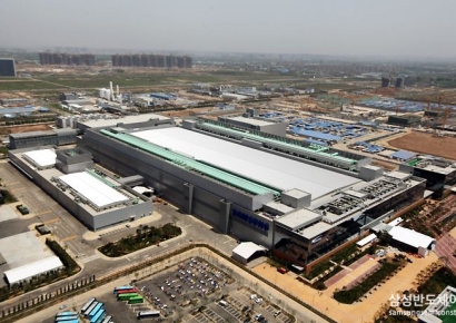  美·中 관세 갈등 속…中서열 6위, 삼성공장 방문