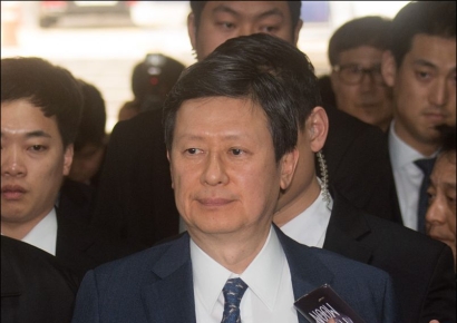 주주권행사 예고한 신동주…1만5000주 롯데지주 주식 매입