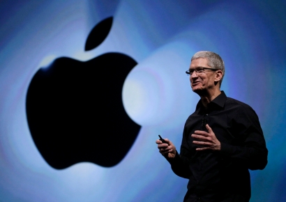 Will Apple CEO Tim Cook Step Down Next Year? Succession Plans Accelerate Amid Departure Speculation