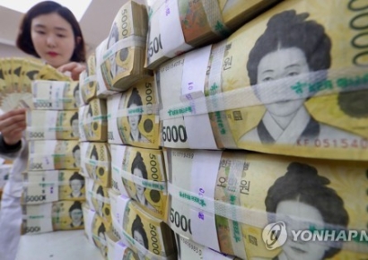 올들어 재정적자 83조 '역대 3번째'…나랏빚 1160조 육박 