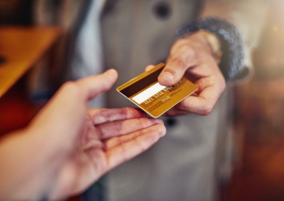 [금융정책 2025] 새해엔 대출 관리는 강화, 금융산업 규제는 완화