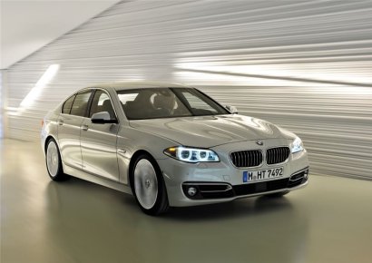 BMW, 8월 판매량 40% 급감…'수입차 2위' 자리도 위태 