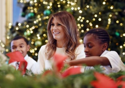 멜라니아, 다큐 영화로 400억…아마존 역대 최고 지출