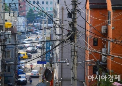 사라지는 거미줄 전봇대… 서울시 지중화 속도전