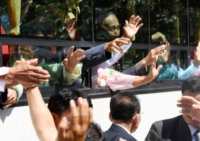 "생사라도 알고 싶어"…민간교류마저 끊긴 이산가족