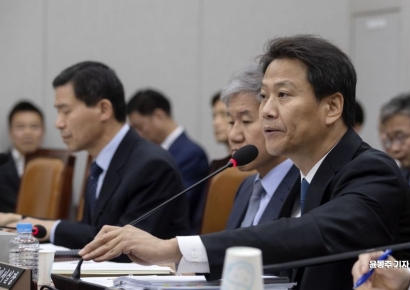 전운 감도는 '친문' VS '친명'…"李, 통합 못하면 거취 결단해야"