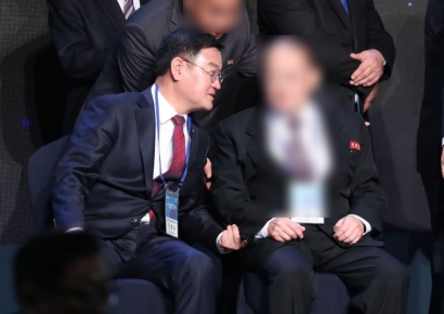 '연어·술파티 회유 의혹' 안부수 등 3명 10일 구속심사