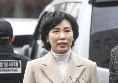 이재명 전 대표 부인 김혜경 '선거법 위반' 사건 1심 선고 연기돼