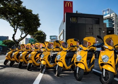 맥도날드, 2021년까지 모든 바이크 '무공해 친환경 전기바이크'로 교체