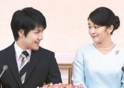 연봉 5천만원→3억6천만원…로펌서 고속 승진한 日공주의 남편