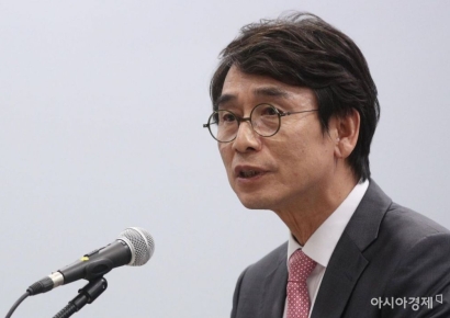 "망하는 길로 가는 것" 유시민, 이재명 비판 비명계에 일침 