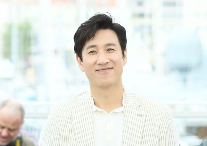 [칸영화제②]이선균 "'기생충' 칸에서 상영, 벅차서 실감 안 났다"