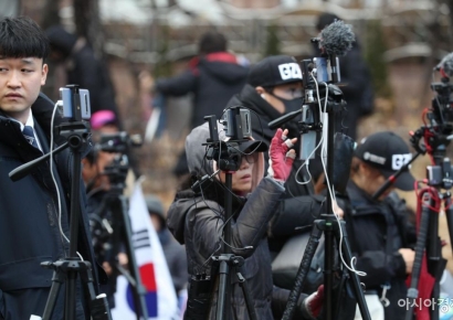 [뉴스속 용어]편향된 정보 취하게 하는 '필터 버블'